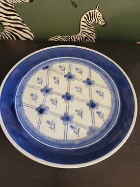 Neiman Marcus Centrum Blue & White Dinner Plate lattice and flowers 10" CXMCXM4